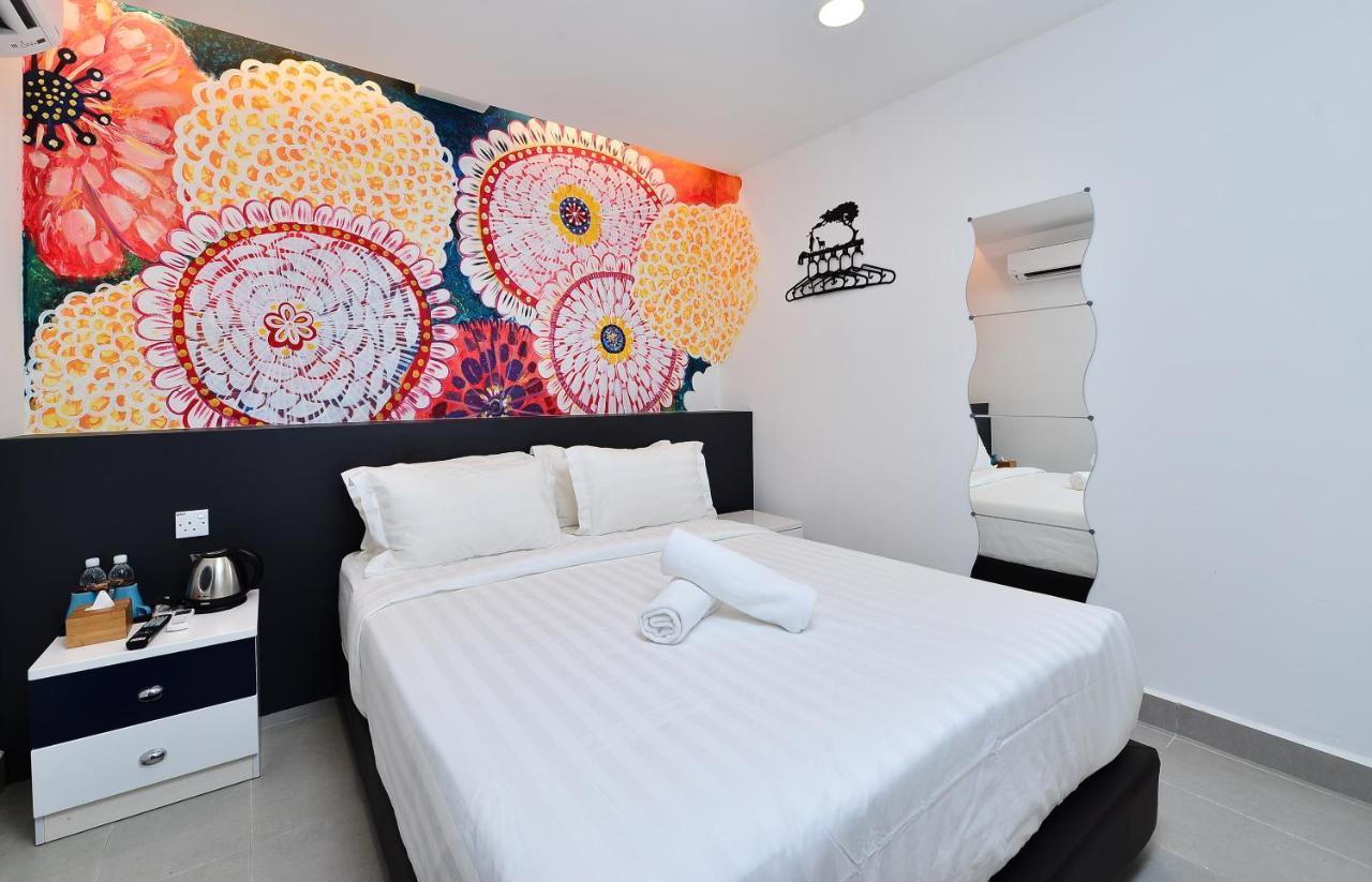 Smile Hotel Shah Alam Seksyen 9 Exterior photo
