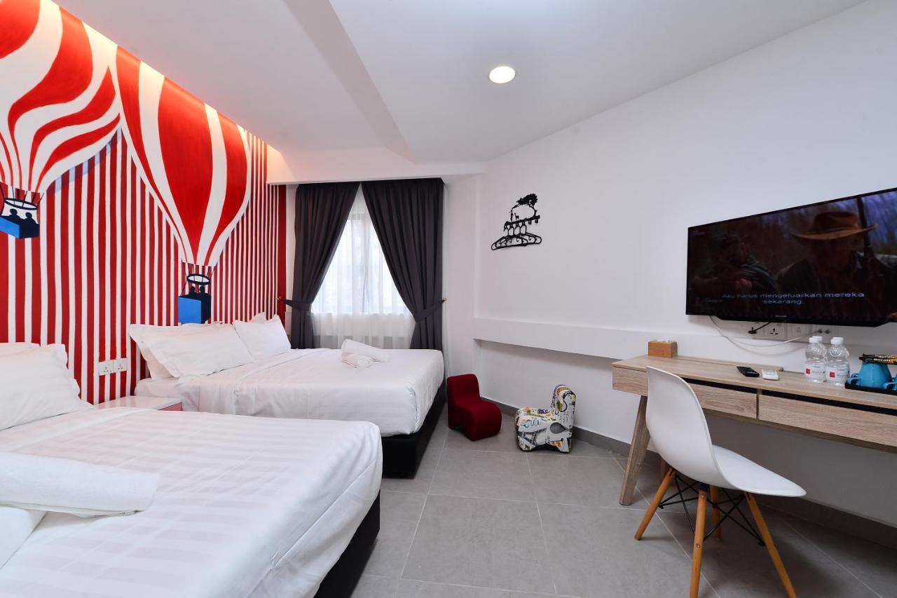 Smile Hotel Shah Alam Seksyen 9 Exterior photo