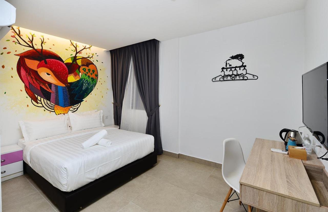 Smile Hotel Shah Alam Seksyen 9 Exterior photo